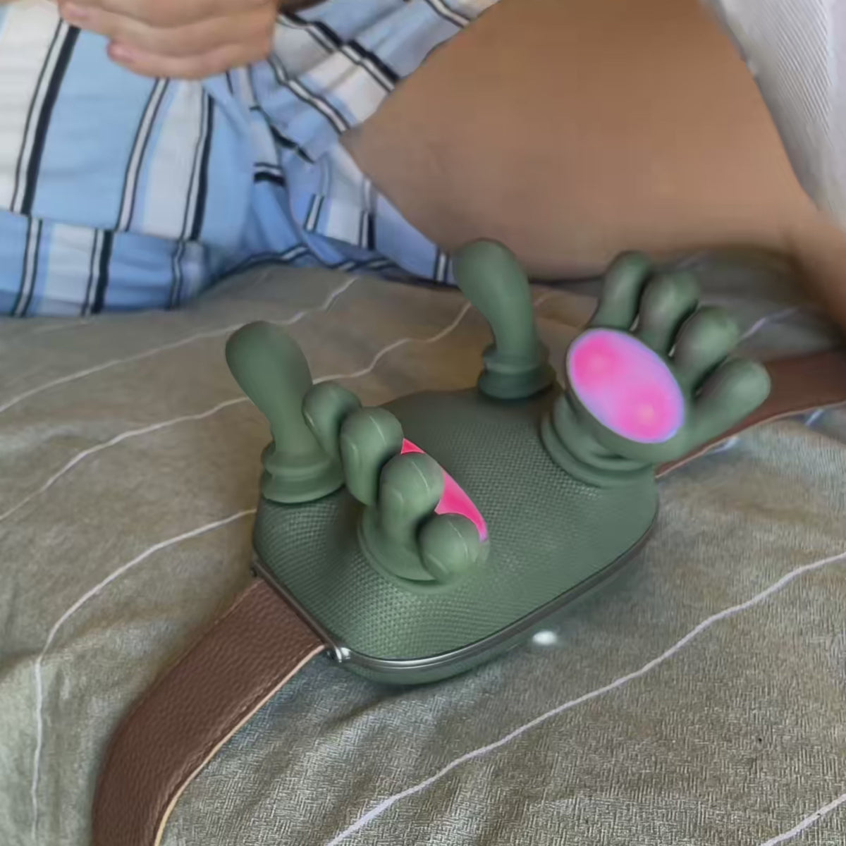 Close-up kneading demonstration